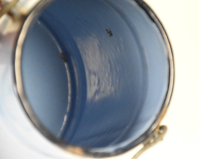Blue enamelware milk can, Vase metal, Kitchen utensil holder, Farmhouse home decor vintage image 7