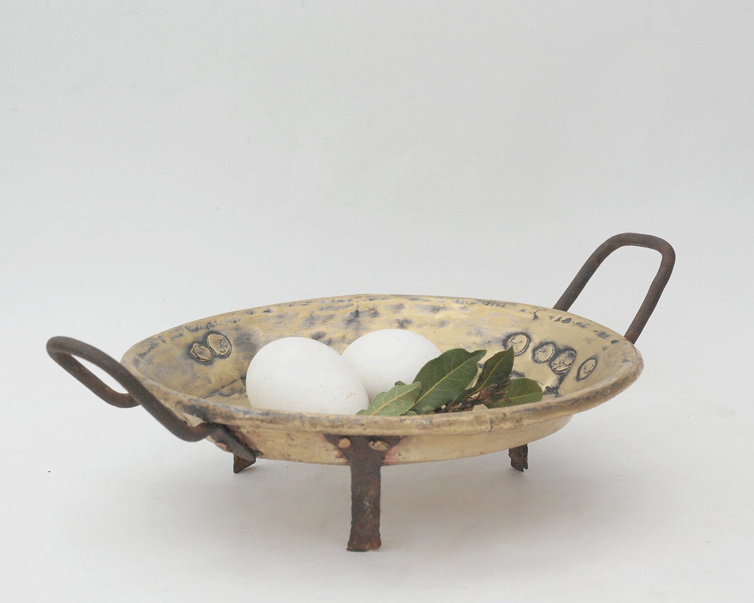 Anciènne Petite Tourtière en Cuivre Jaune, Deco Cuisine Rustique Xixème.