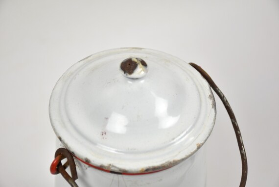 enamel milk jar white×red Vintage White Enamel Pot, Milk Can With Red Tiger Ornament and Lid