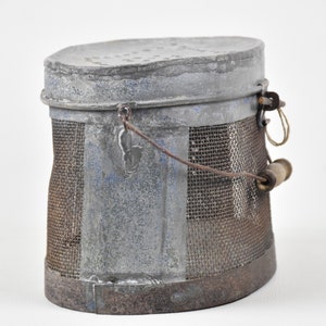 Zinc life bait bucket : Vintage gift for fisherman Farmhouse decorative storage basket image 5