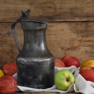 Vintage pewter pitcher with lid for home decor : Ornament for painter Spouted pot with acorn pattern image 1