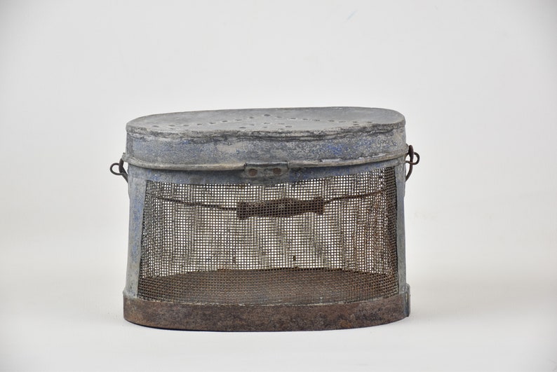 Zinc life bait bucket : Vintage gift for fisherman Farmhouse decorative storage basket image 4