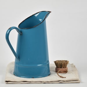 Vintage Blue Enamelware Pitcher : Farmhouse Kitchen Decor