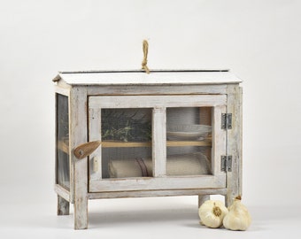 Kleine White Pie-kluiskast: decoratieve opbergkast in de landelijke boerderijkeuken, 30 x 18 cm