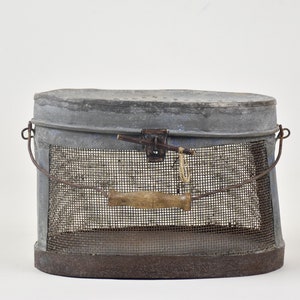 Zinc life bait bucket : Vintage gift for fisherman Farmhouse decorative storage basket image 2