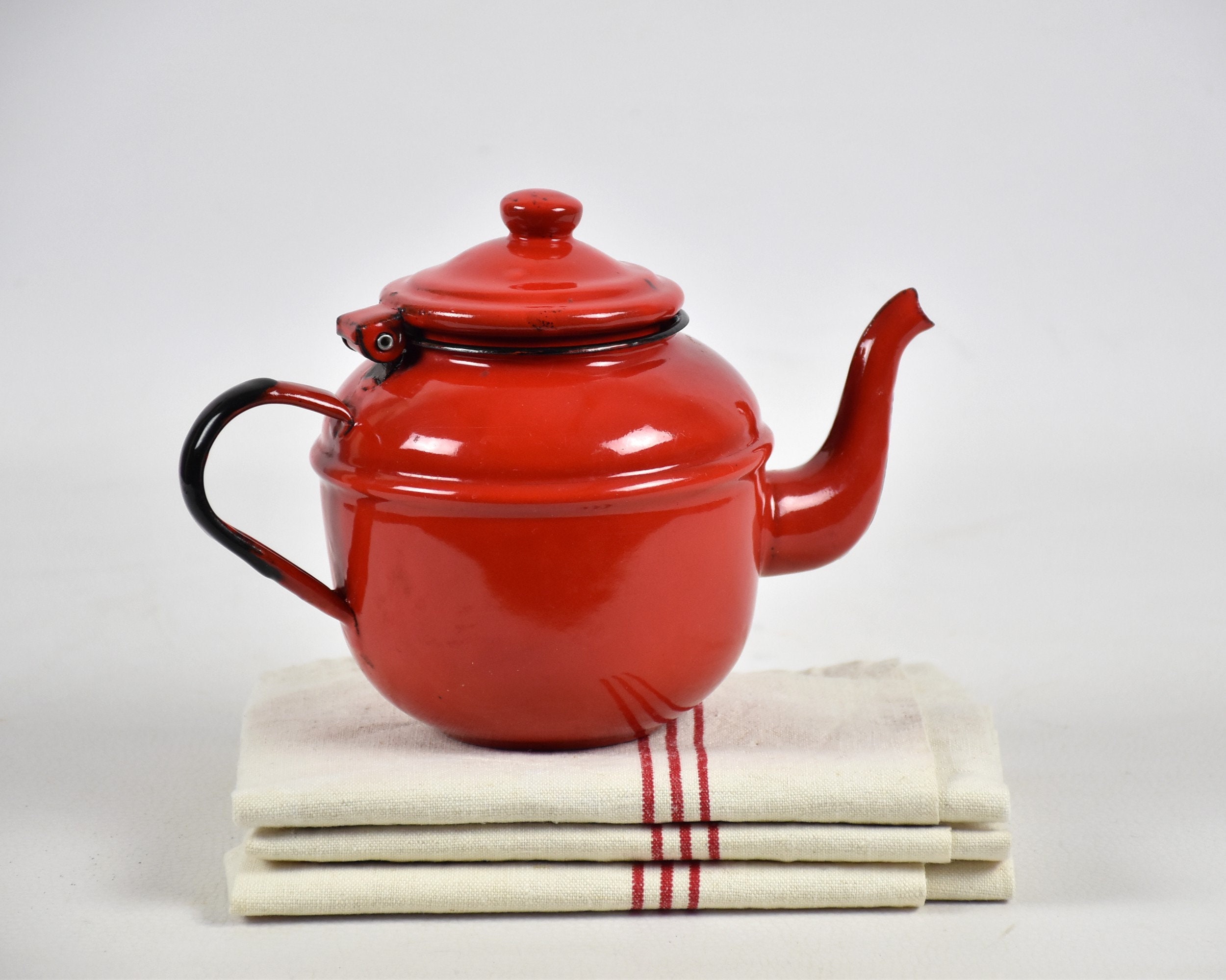 Enamelware Teapot Kitchen Decor Teapot Teapot Vintage Teapot Red
