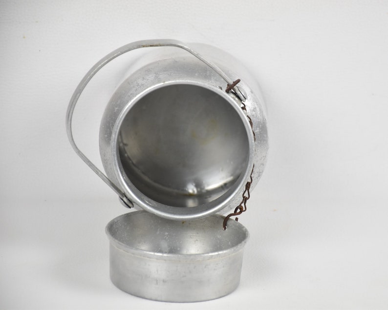 Ancien pot à lait ou laitière en aluminium avec couvercle, Bourgeat image 6