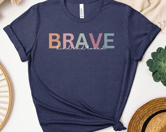 Brave Kind Loved T-Shirt, Selbstliebe, Achtsamkeit, Inspirierendes Geschenk, Mental Health Shirt, Positives Statement, Minimalistisch