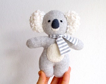 Organic mini plush koala, mini koala soft toy, organic mini bear, small gift koala, small stuffed koala, baby koala toy, can be vegan