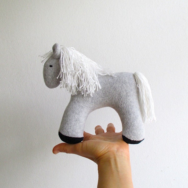 Organic horse toy, grey horse toy,  gray horse toy, neutral toy horse, Waldorf horse, organic farm animal, eco friendly horse, can be vegan