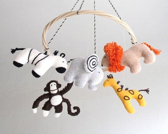 Organic Safari Baby Mobile, Jungle Animals Nursery Decor