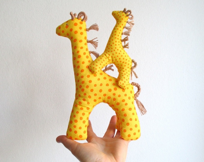 Giraffe avec le bébé, ensemble de jouet de girafe