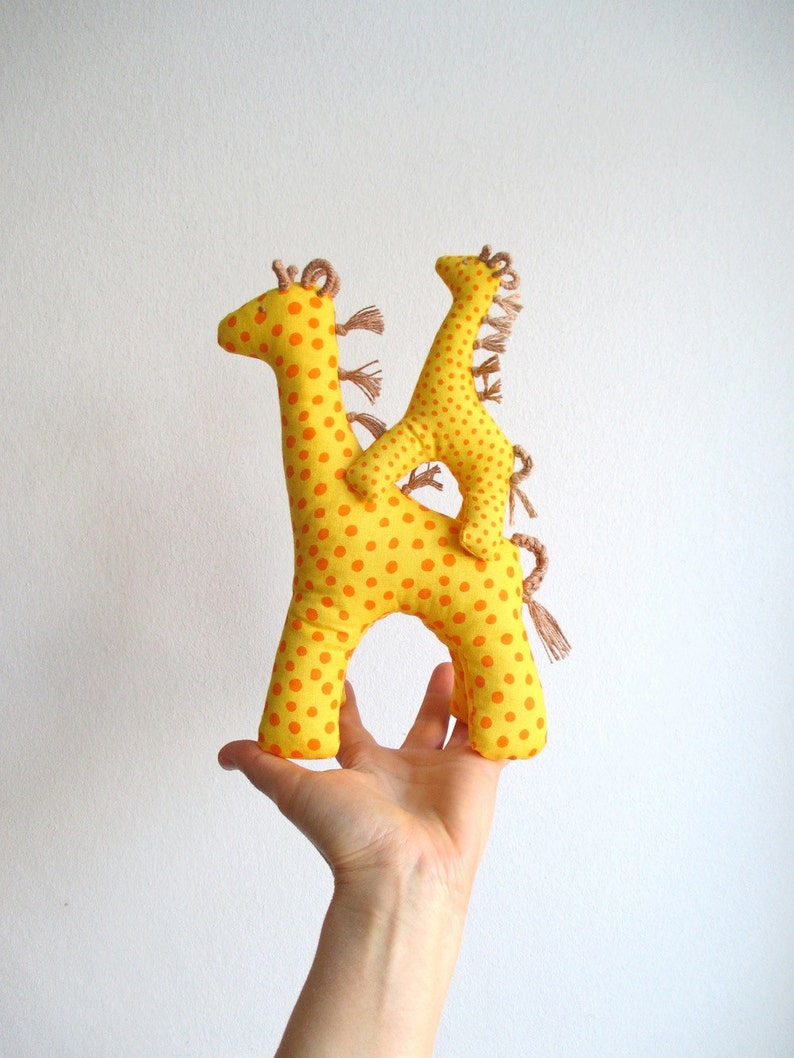 Giraffe with baby, giraffe toy set image 1