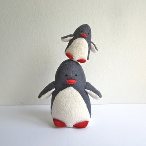 Penguins - mama and child, organic, baby, toddler, eco friendly, animal, toy, plush, soft, cosy, grey, white, yellow, shower gift