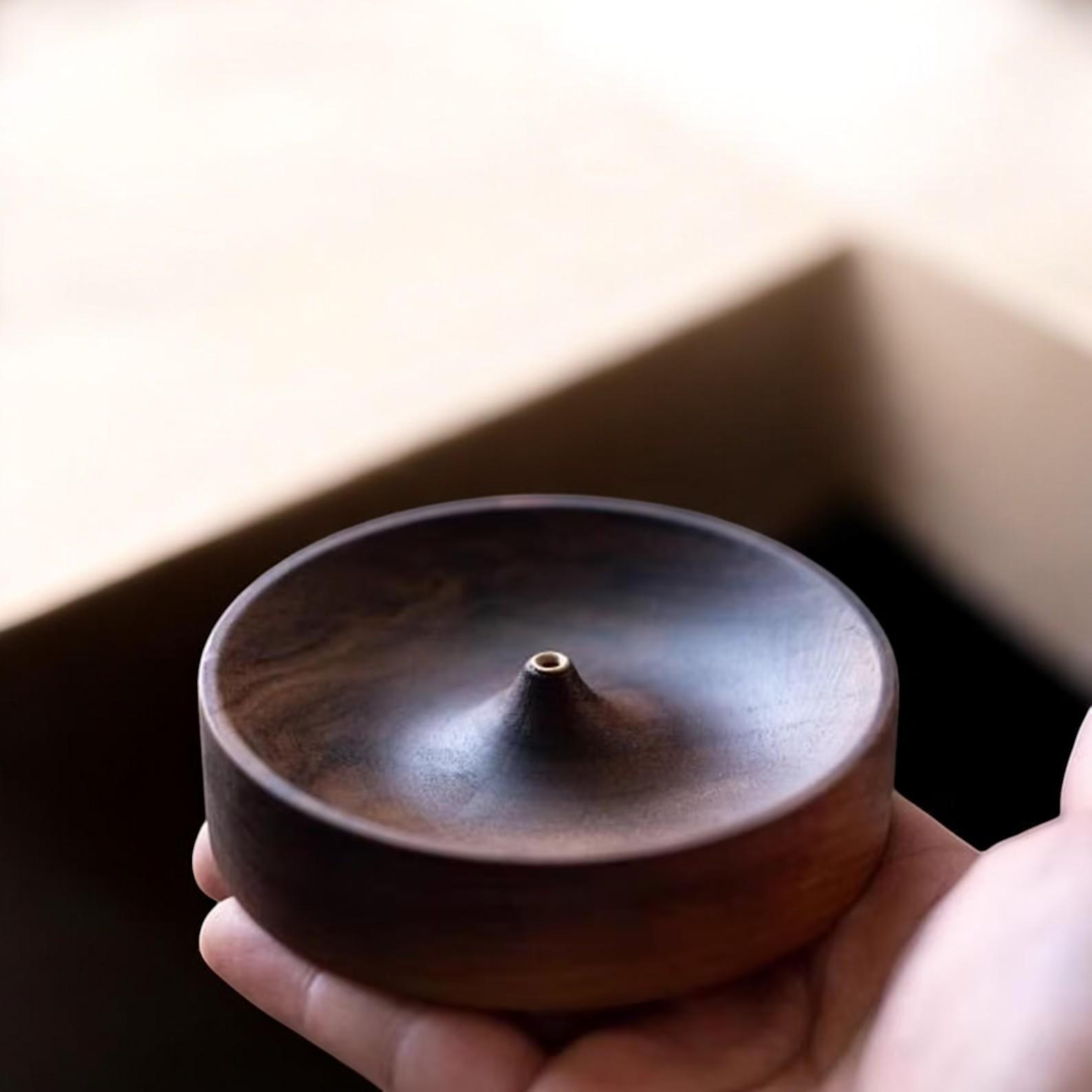 アロマ・キャンドル atomdesign INCENSE STAND BLACK WALNUT 51JqFCCHlaL._UF350,350_QL50_.jpg