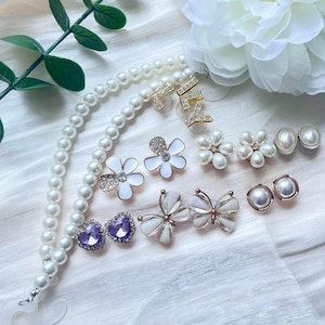 Summer Croc Charms Accessories,Personalized Name Shoe Needles,Exquisite Butterfly Charm |Pearl Shoe Accessory Set,Birthday Gift,Wedding Gift