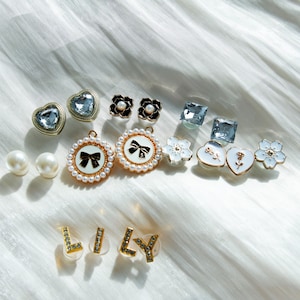 Sommer Croc Charms Zubehör, personalisierte Name Schuhstifte, Kristall Herz Charms, Exquisite Blume | Perlenschuh Zubehör Set, Hochzeitsgeschenke.