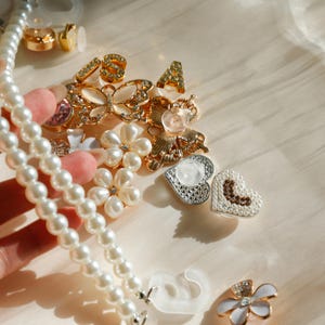 Summer Croc Charm Accessories,Personalized Name Shoe Needles,Butterfly Charm,Pearl Heart,Exquisite Butterfly|Flower|Pearl Shoe Accessory Set