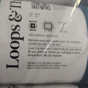 Lot of 12 Loops and Threads Soft Classic yarn REEF