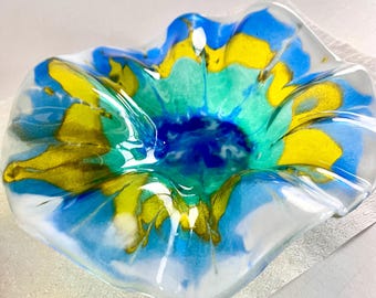 Cuenco artístico de vidrio fusionado: forma orgánica, plato colorido para baratijas