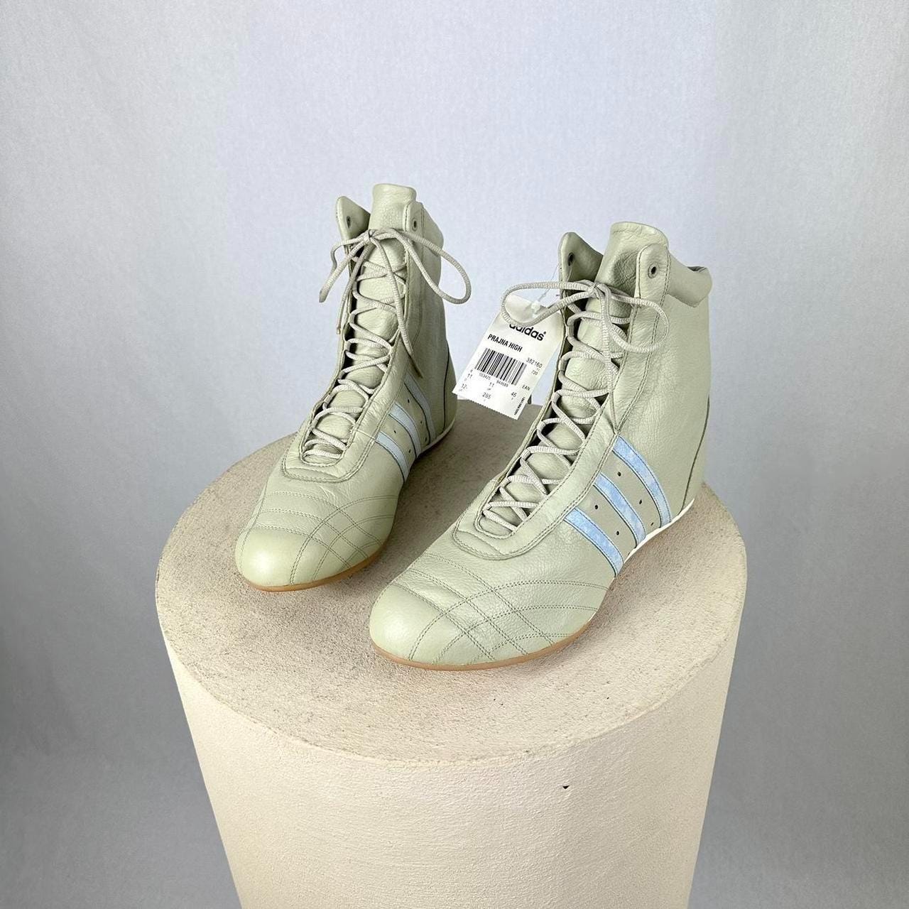 adidas gazelle silver green womens adidas | HQ1132 | Combat Speed 5 main image 0