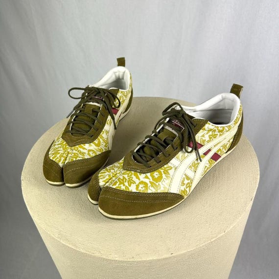 靴 ASICSTIGER 27cm Amazon.com | ASICS Kid's Japan S Toddler Sporstyle Shoes, K6