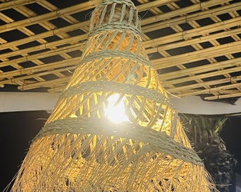 Moroccan Boho Suspension Straw Lampshade – Handwoven Natural Décor Light