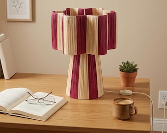 Lámpara de mesa de rafia hecha a mano, estilo bohemio marroquí, color rojo y beige, con fibra natural.