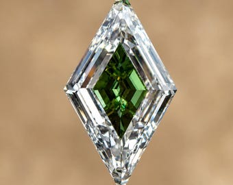 Lozenge Cut Lab Grown Diamond Loose White With Emerald Green Diamond Custom Jewelry Stone Engagement Ring Stone Fine Jewelry Gemstone Supply