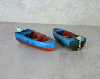 Rust Boat – Handmade Game Decor, Mini Boat Replica, Gaming Room Decor, Rust Fan Gift