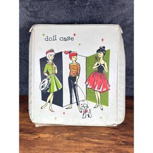 Vintage 1960&#39;s White Doll Case - 12.5x10x3