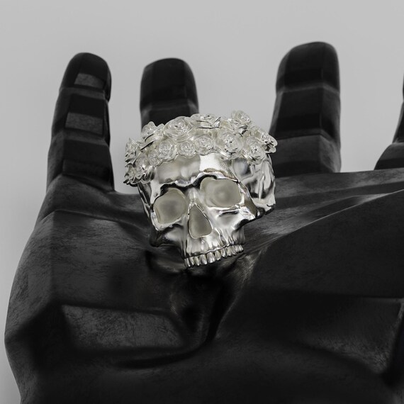 Gothic Style Skull Rose Ring, Skull Wearing a Wreath of Roses