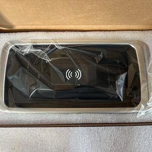 ORIGINAL Mercedes Benz W447/W448 V-Class/Vito Wireless Charging for the LUX Seat