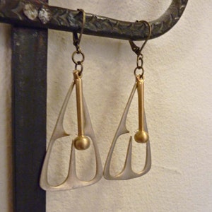 Mod Pendulum Earrings, Cast Bronze, Solid Brass Dangle, Geometric Triangle, Cut Out Gold Pendant, Vintage Style image 4