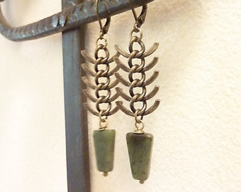 Green Arrow Earrings, Fish Bone Gemstone, Triangle Gemstone, Art Deco Statement, Antique Brass Chevron Chain