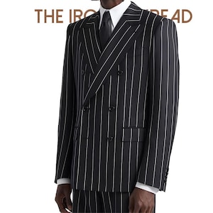 Men&#39;s Double Breasted 2 Piece Suit Black Pinstripe Suit Peak Lapel Wool Blend Classic Formal Tailoring.