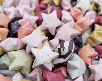 50 Love Quote Origami Stars: Wedding Anniversary Favors