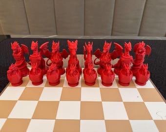 3D-Printed Dragon Chess Pieces – Custom Chess Set, Board Game Replacement