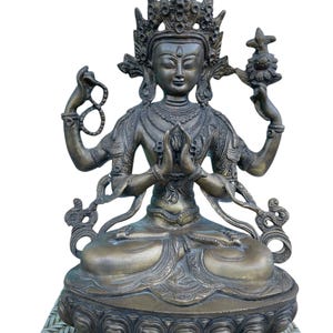 Statua di Avalokiteshvara in ottone / Bodhisattva tibetano della compassione / Decorazione per altare buddista / Divinità in ottone vintage