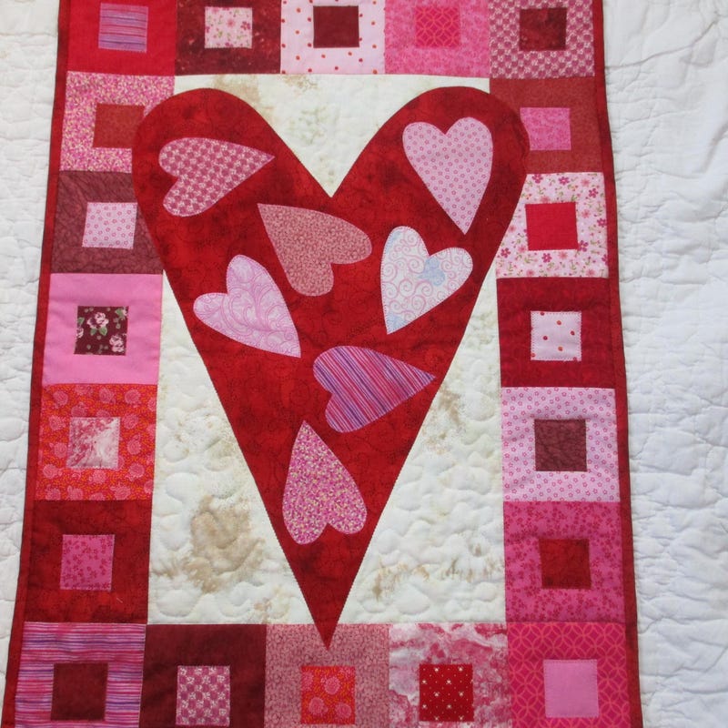 Wall Hanging Quilt - Etsy