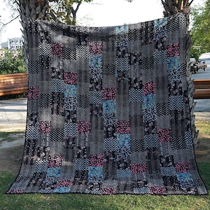 HandcraBohemian Handcrafted Silk Floral Patchwork Quilt Kantha Quilt Boho Blanket Throw Bedspread Bedcover Rallies Sari Quilt Gift For Momfted