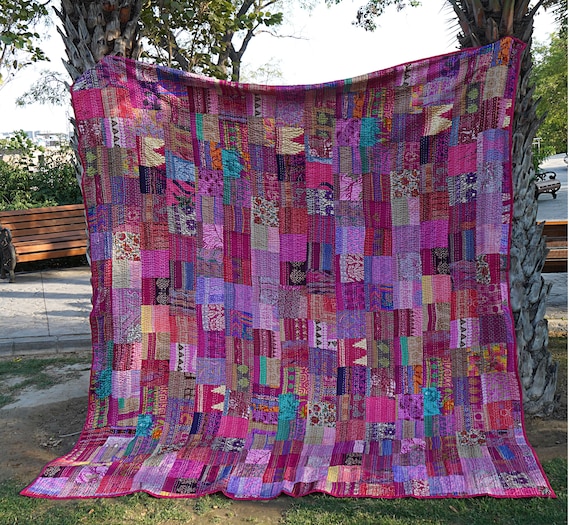Handcrafted Silk Patchwork Kantha Quilt: Bohemian Floral Bedspread