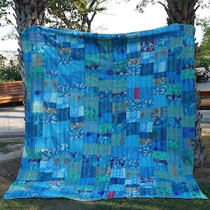 Bohemian Handcrafted Silk Floral Patchwork Quilt Kantha Quilt Boho Blanket Throw Bedspread Bedcover Rallies Sari Quilt Gift For Mom