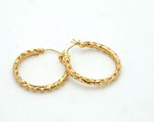 Vintage 1980’s Large 14K Gold Diamond Cut Hoop Earrings-1.25” Diameter