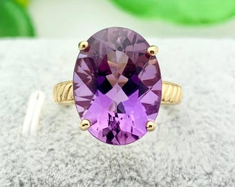 10K Yellow Gold Oval Amethyst Cocktail Ring - 5 Carat - Vintage - Size 6 3/4 - 12mm