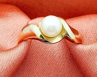 8K Pearl Solitaire Ring- 333 Stamped- Germany- Vintage- Natural Freshwater