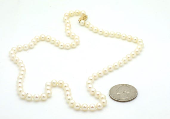 Vintage 1990's Classic White Pearl Necklace w/ 14K Yellow Gold