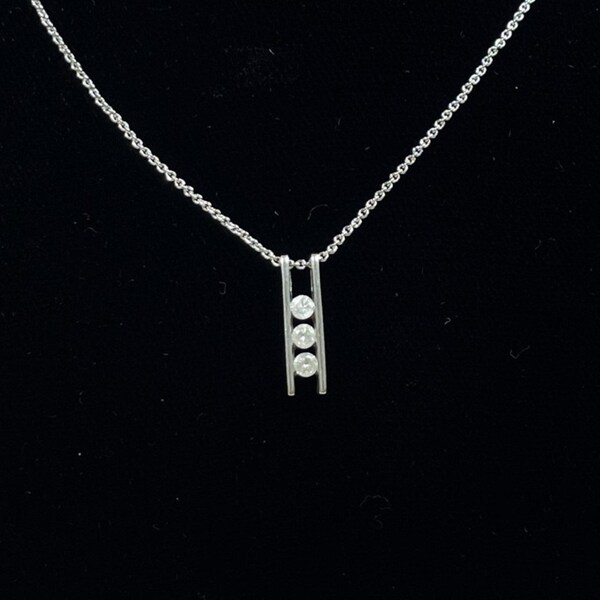 10K White Gold Diamond Pendant .18TCW, Linear Bar Setting, Estate Necklace