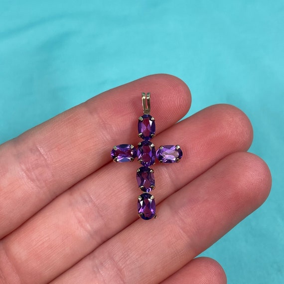 10K Yellow Gold and Amethyst Cross, 6 Oval Natura… - image 7