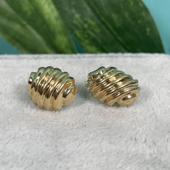 Vintage 14K Gold Earrings, Yellow Gold, Fluted Sh… - image 3